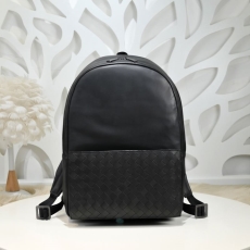 Mens Bottega Veneta Backpacks